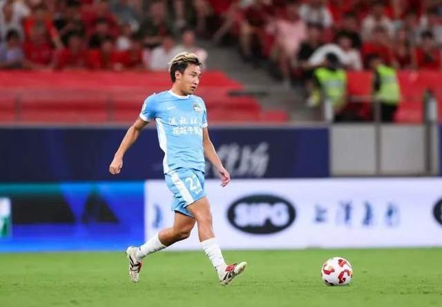 又见绝平！北京国安与广州队鏖战至终场，哈兰德读秒救主的简单介绍